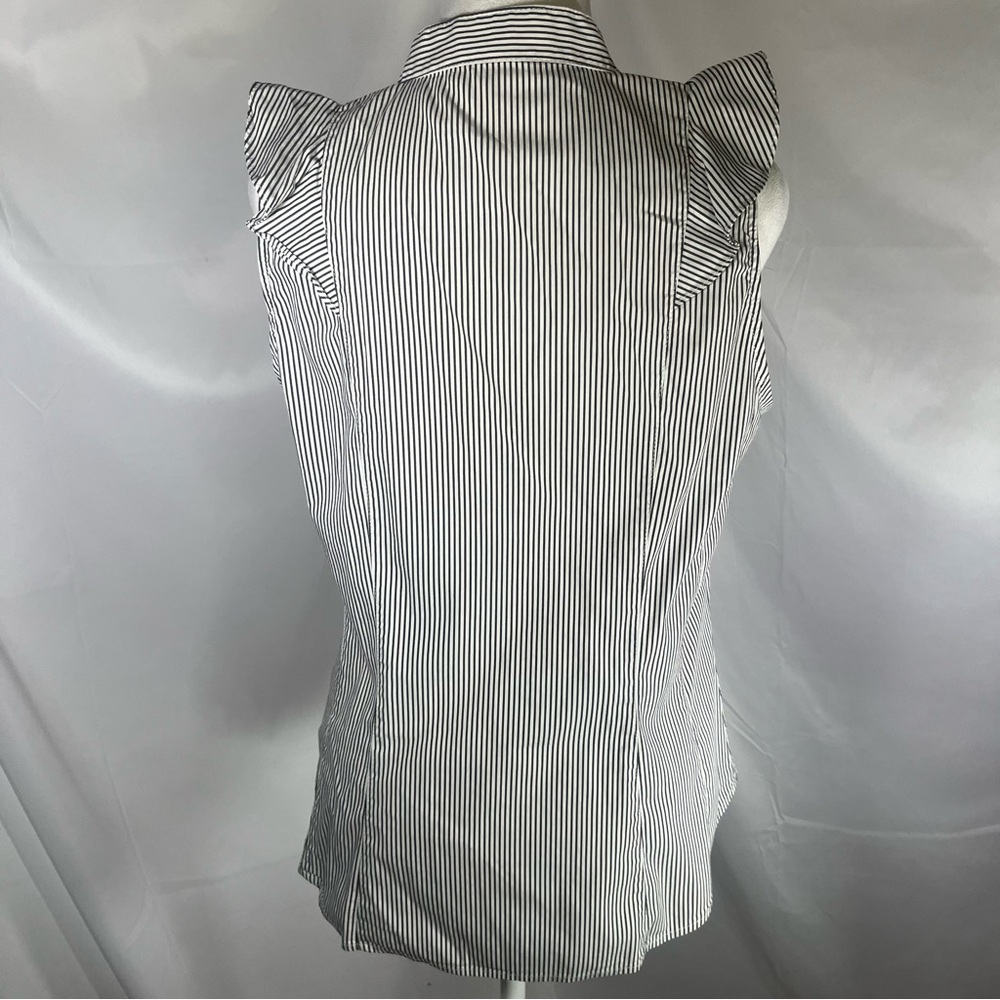 Express Striped Ruffle Sleeveless Top Gray & White Stripes Size Large - Picture 7 of 8
